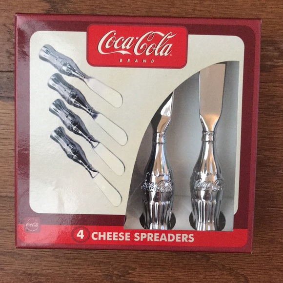 Coca-Cola Cheese Spreaders - Set of 4 - Picture 2 of 5